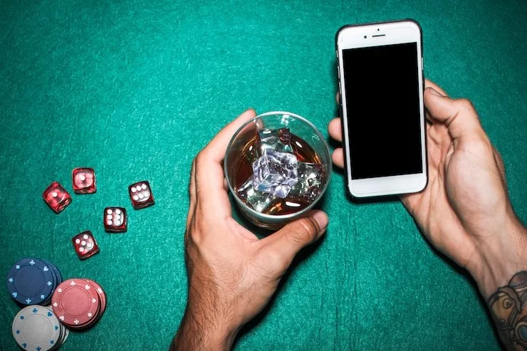goldenparadisepoker Recarga de fin de semana